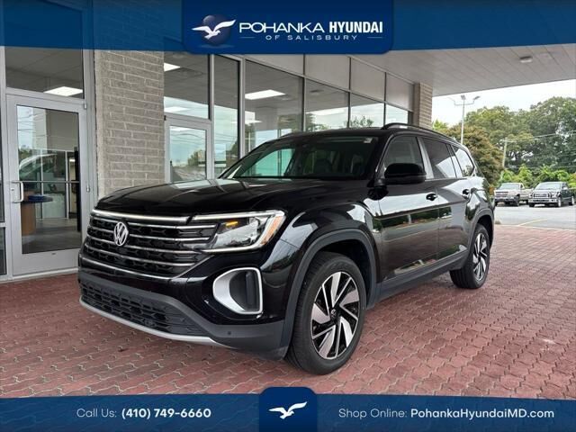 2025 Volkswagen Atlas SE