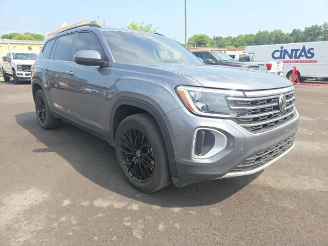 2024 Volkswagen Atlas SE