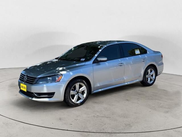 2013 Volkswagen Passat Wolfsburg Edition PZEV — photo 1 of 13