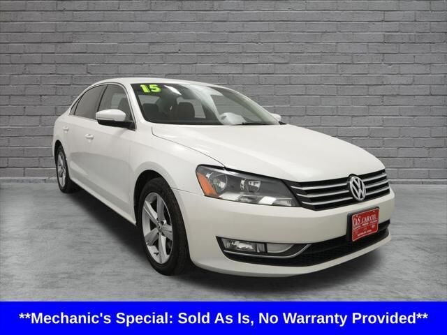 2015 Volkswagen Passat 1.8T Limited Edition — photo 1 of 13
