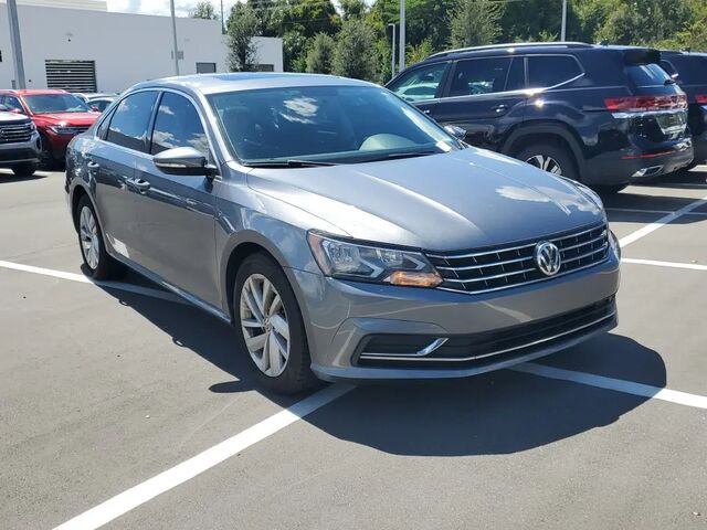 2018 Volkswagen Passat 2.0T SE