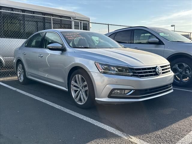 2018 Volkswagen Passat 2.0T SE