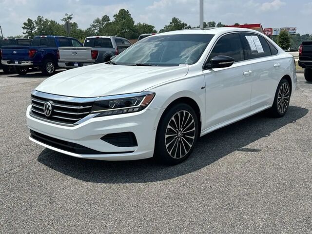 2022 Volkswagen Passat Limited Edition