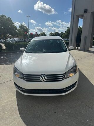 2013 Volkswagen Passat 2.5 SE