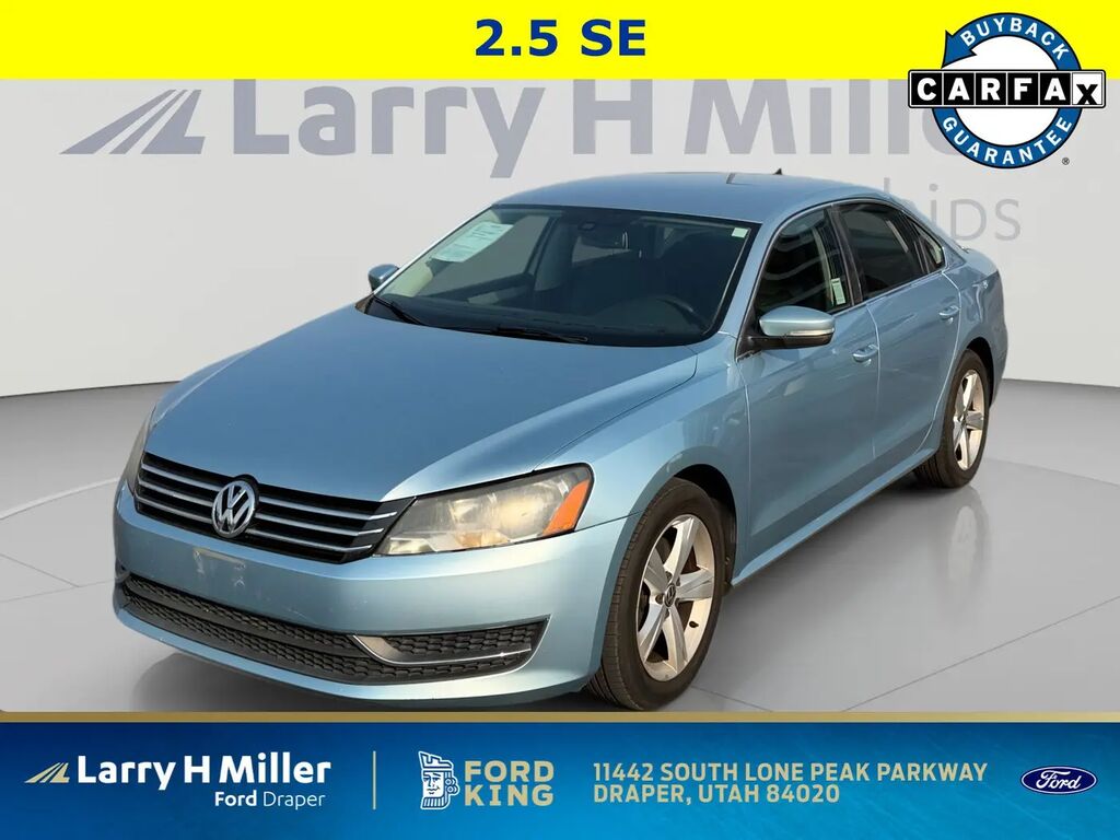 2013 Volkswagen Passat SE PZEV — photo 1 of 13