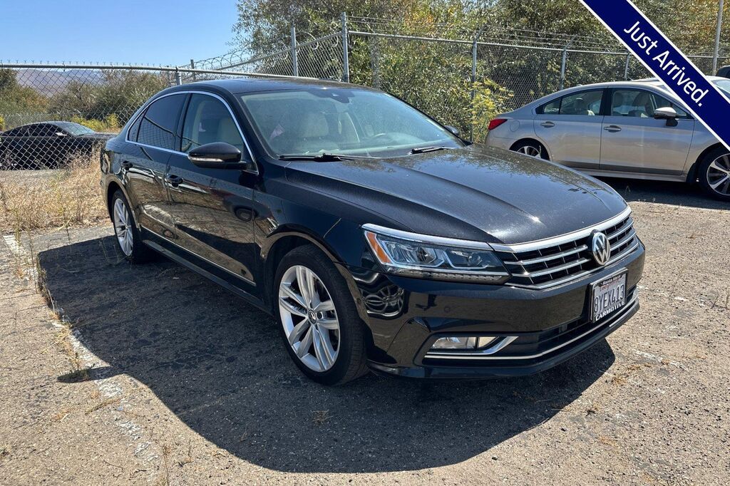 2018 Volkswagen Passat 2.0T SEL Premium — photo 1 of 1