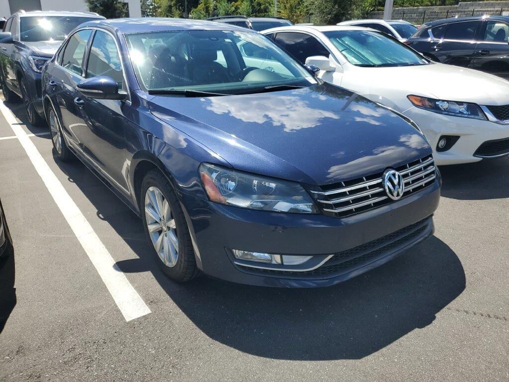 2012 Volkswagen Passat SEL PZEV — photo 1 of 1