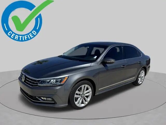 2017 Volkswagen Passat 1.8T SEL Premium — photo 1 of 13