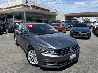 2019 Volkswagen Passat 2.0T Wolfsburg Edition