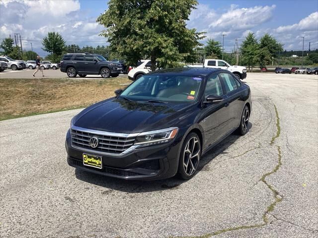 2020 Volkswagen Passat R-Line