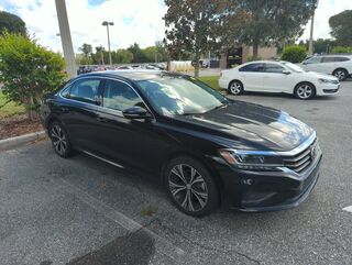 2022 Volkswagen Passat 2.0T SE