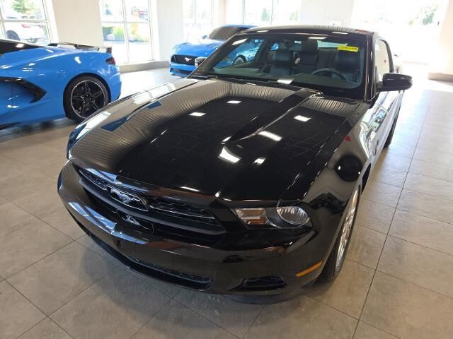 2012 Ford Mustang V6 Premium