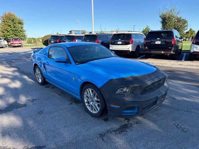 2013 Ford Mustang V6 Premium