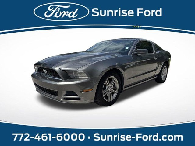 2013 Ford Mustang V6