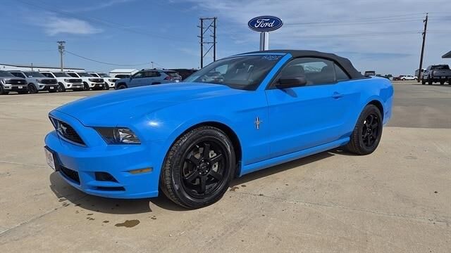 2014 Ford Mustang V6