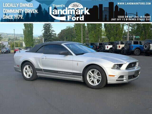 2013 Ford Mustang V6