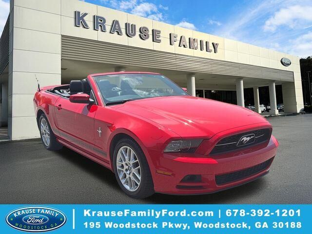 2014 Ford Mustang V6 Premium — photo 1 of 10