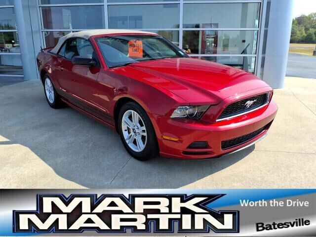 2013 Ford Mustang V6