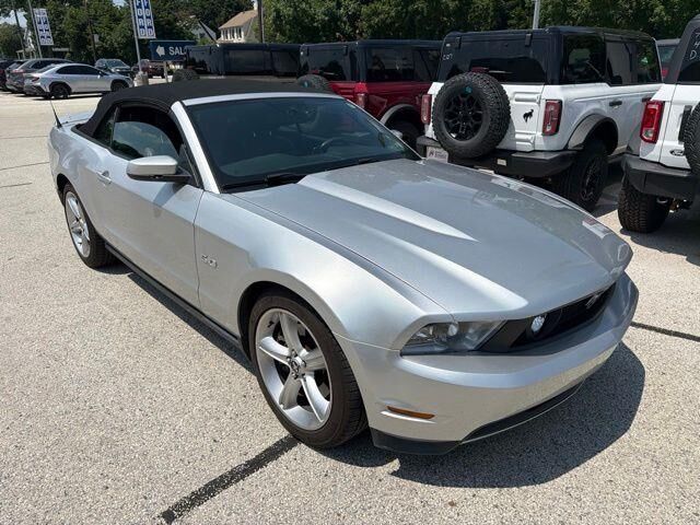 2012 Ford Mustang GT Premium