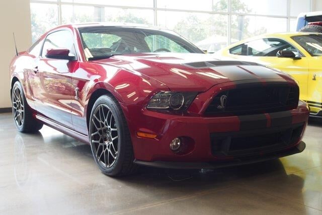 2014 Ford Shelby GT500 Base