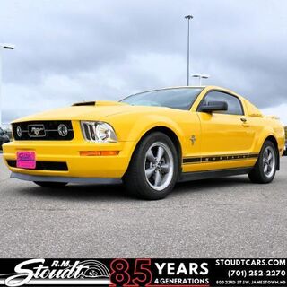 2006 Ford Mustang V6 Standard