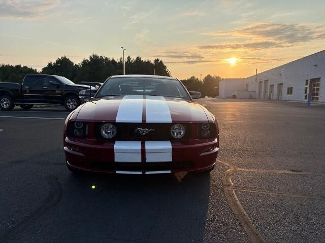 2006 Ford Mustang GT Deluxe