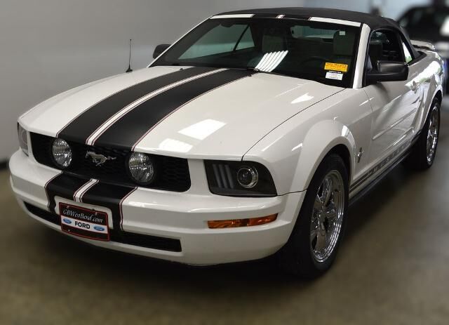 2005 Ford Mustang V6 Premium
