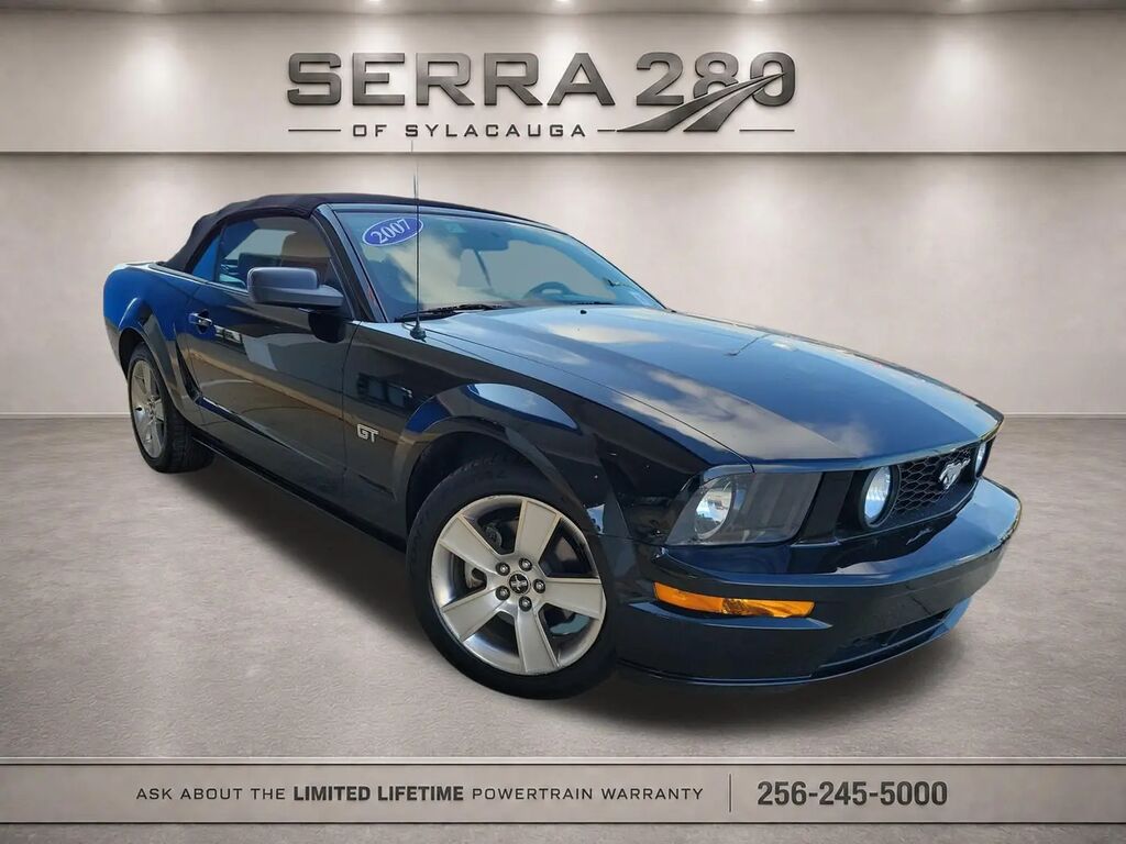 2007 Ford Mustang GT Deluxe — photo 1 of 13