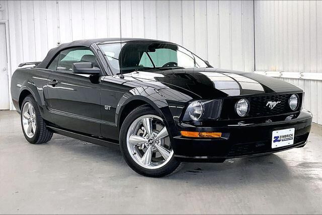 2006 Ford Mustang GT Deluxe