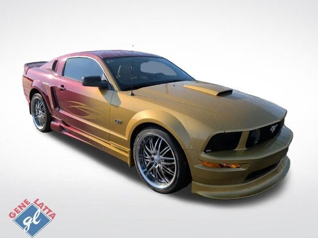 2008 Ford Mustang GT Deluxe