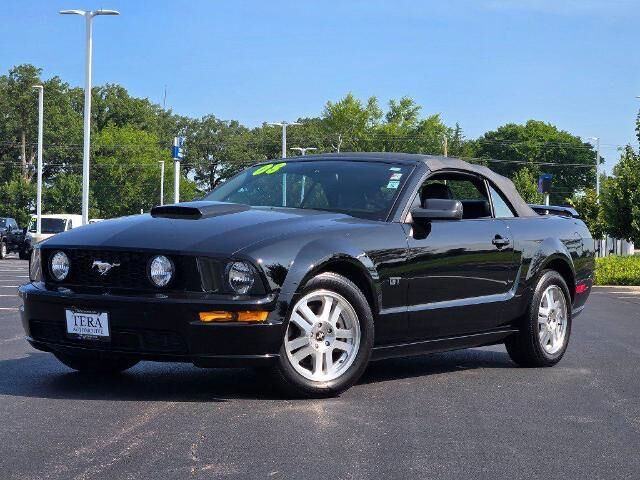 2008 Ford Mustang GT Premium — photo 1 of 2
