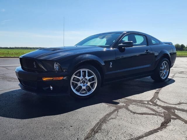 2009 Ford Shelby GT500 Base