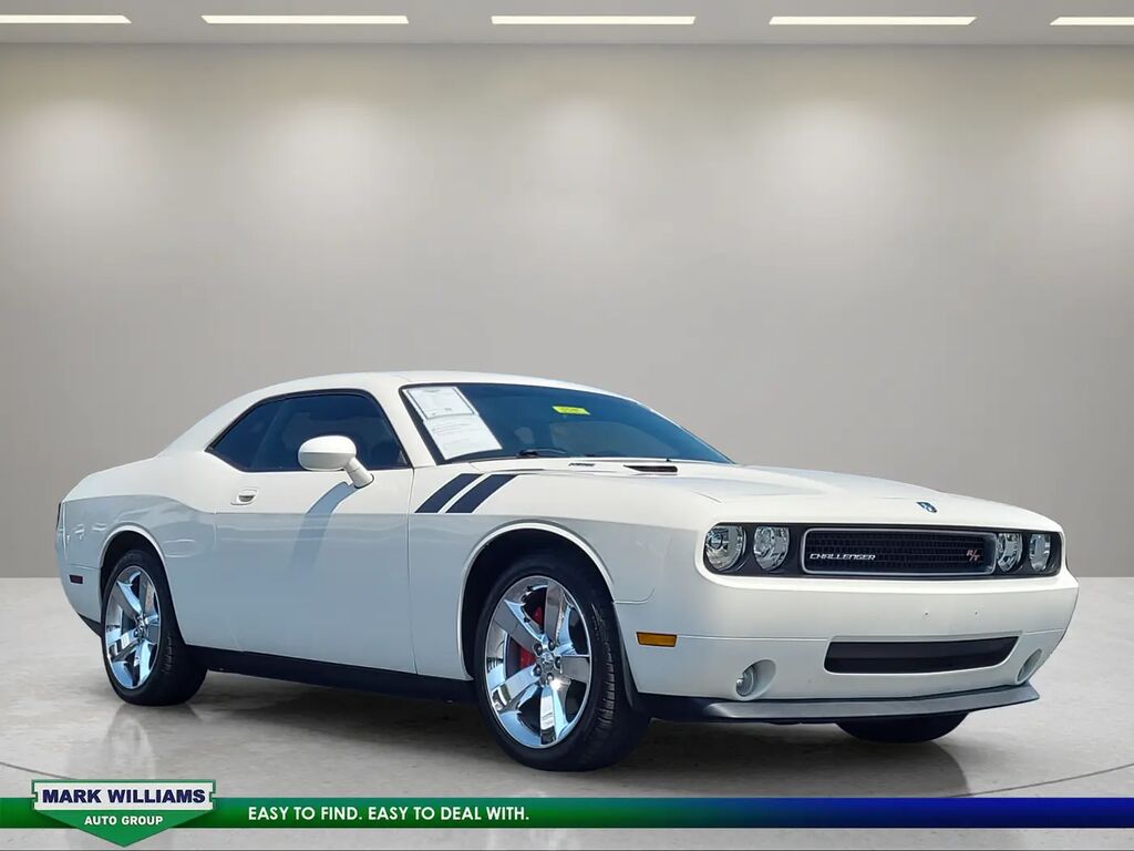 2009 Dodge Challenger R/T — photo 1 of 12