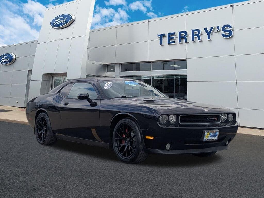 2009 Dodge Challenger R/T — photo 1 of 1