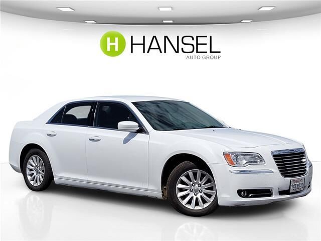 2014 Chrysler 300 Base — photo 1 of 3