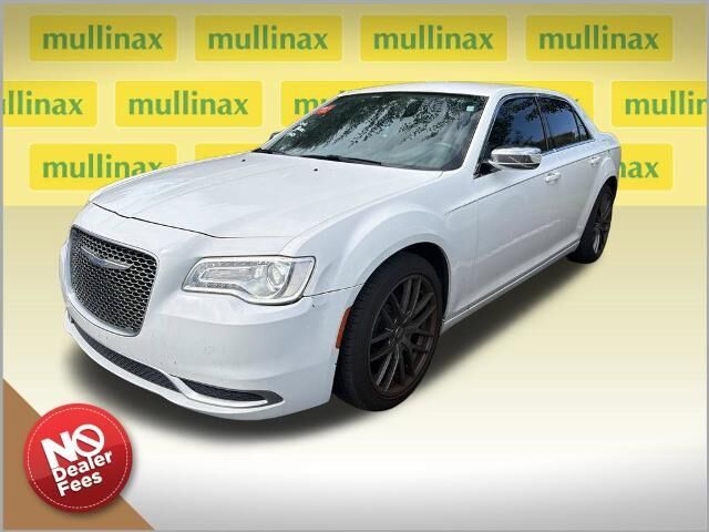 2018 Chrysler 300 Touring