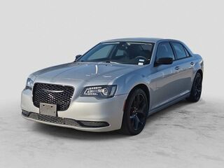 2023 Chrysler 300 Touring
