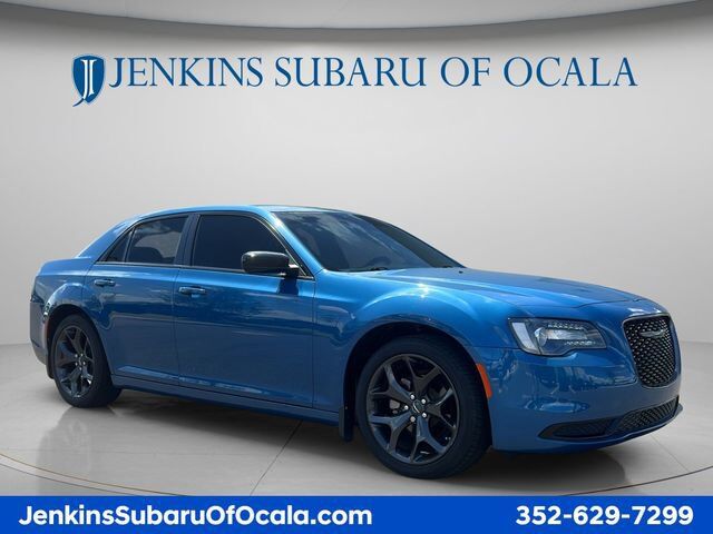 2023 Chrysler 300 Touring