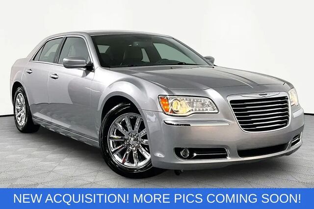 2014 Chrysler 300 Base