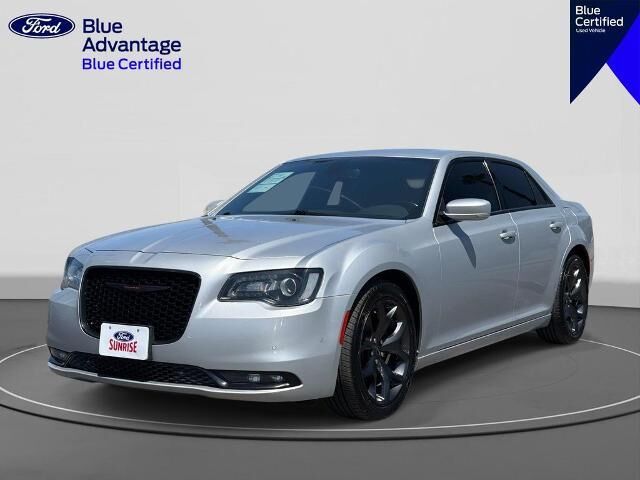 2021 Chrysler 300 S V6 — photo 1 of 13