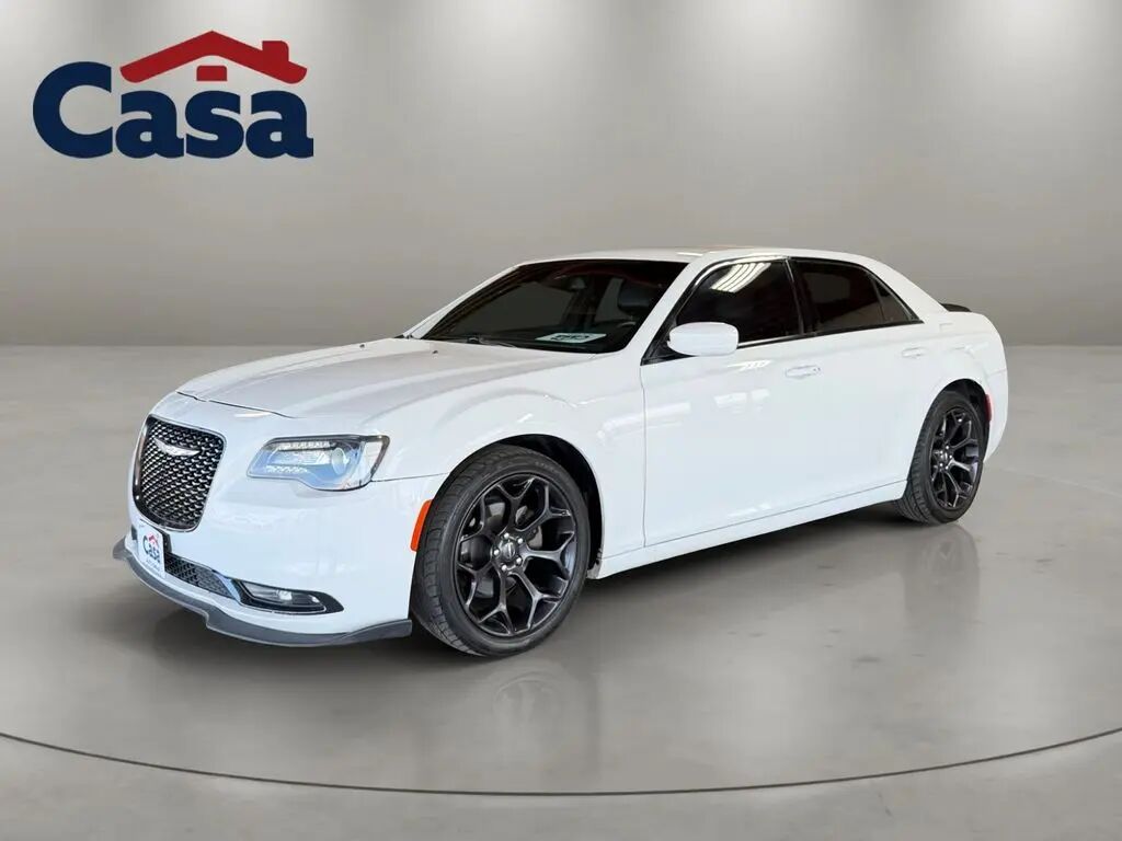 2019 Chrysler 300 S — photo 1 of 13