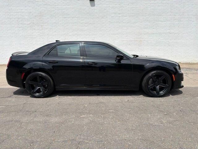 2022 Chrysler 300 S V8