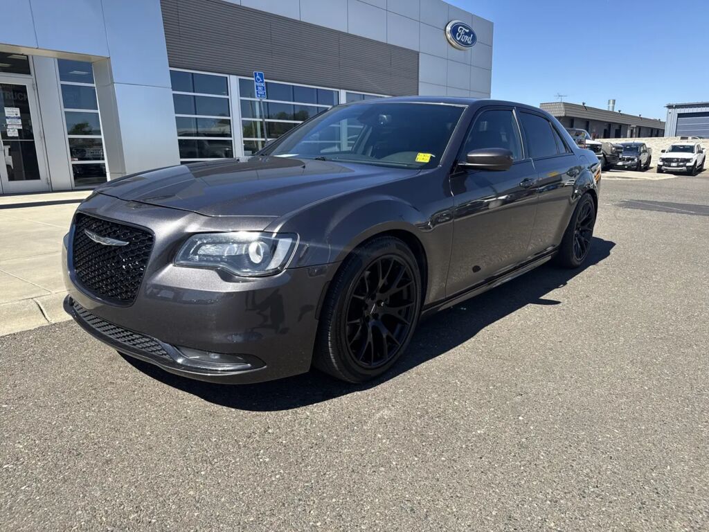 2015 Chrysler 300 S