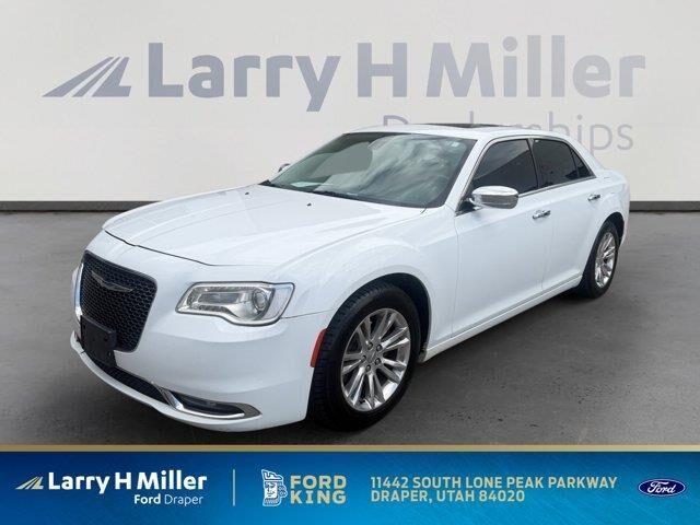 2016 Chrysler 300 C
