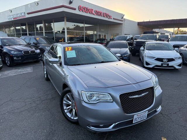 2017 Chrysler 300 300C
