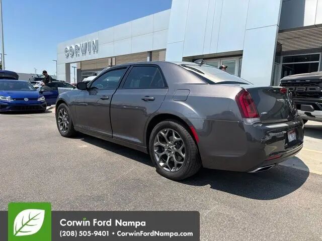 2016 Chrysler 300 S