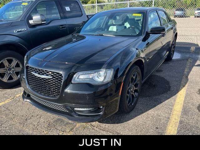 2019 Chrysler 300 S