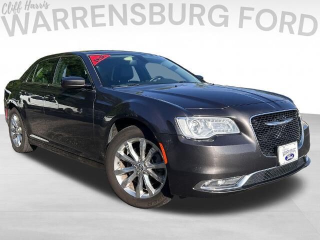 2015 Chrysler 300 Limited