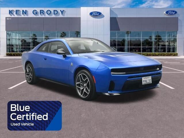 2026 Dodge Charger Scat Pack — photo 1 of 13