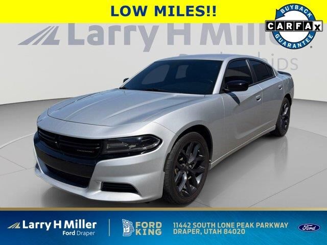 2021 Dodge Charger SXT — photo 1 of 13